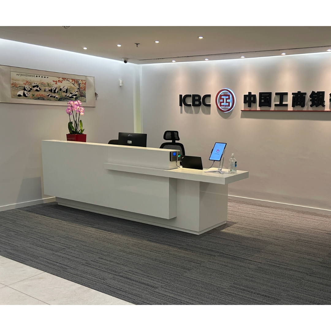 Escritório corporativo com pintura impecável